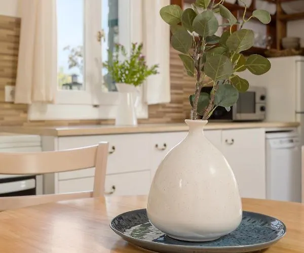 Kostas * 圣尼古拉奥斯