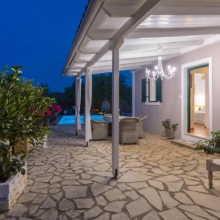 Kostas Casa de Férias *