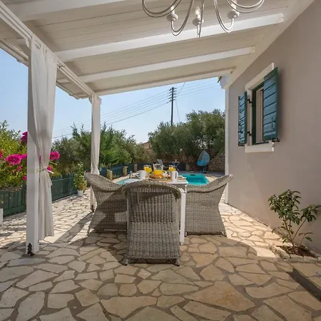 Casa de Férias Kostas Agios Nikolaos (Zakynthos)