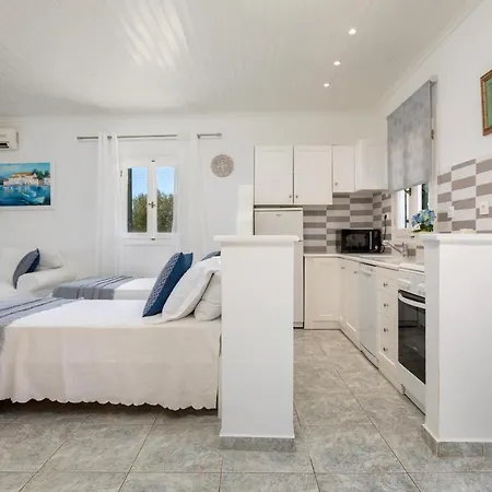 Kostas Holiday home